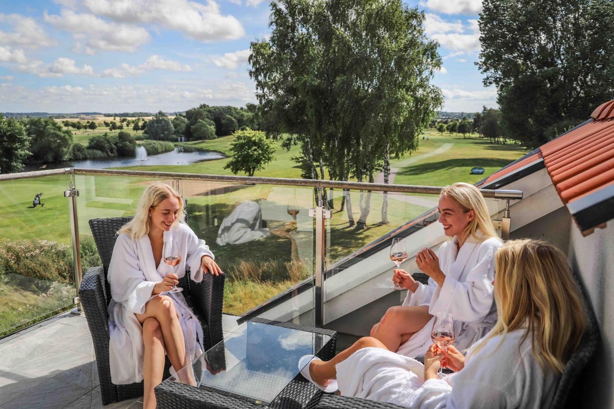 Lydinge Resort Hyllinge Extérieur photo